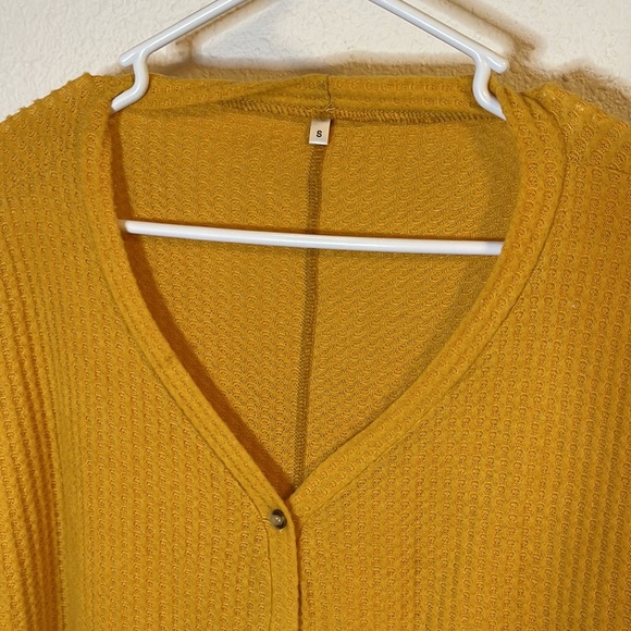 Waffle Knit Top - Picture 2 of 2